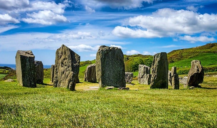Irish Antiquities & Prehistoric Sites